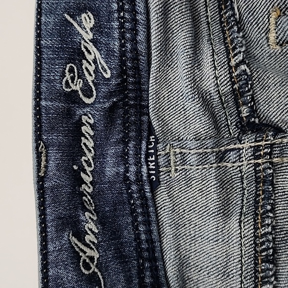 American Eagle Stretch Women's  Slim Boot Denim Faded Blue Jeans Size 2 Short - Picture 11 of 16